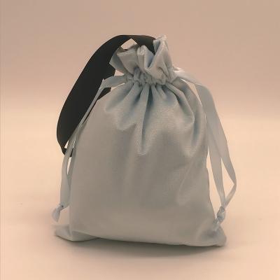 China Recyclable Foldable Medium Make Up Drawstring Bag Ribbon Large Velvet Cosmetic Light Blue Draw String Bags Velvet for sale