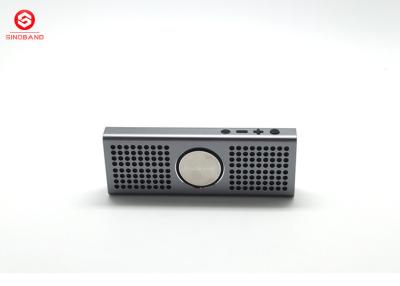 China Orador sem fio portátil de Bluetooth da música do alumínio 6W 900mAh com rádio à venda