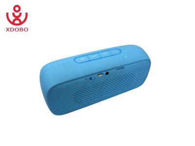 China Mini oradores quadrados do computador de Bluetooth com a bateria de lítio recarregável V2.1+EDR à venda