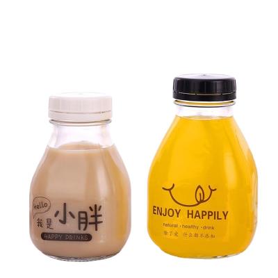 China Eco - Friendly 300ml 500ml 1000ml Empty Square Glass Bottles For Milk Juice Beverage for sale