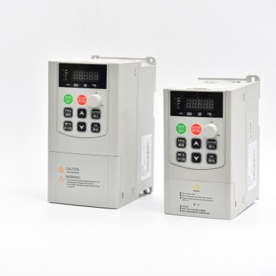 China Plastic Shell 220V 0.4kw/0.75kw/1.5kw heavy duty vector VFD 1P input and 3P Output Converter/ Adjustable Speed Drive/ Frequency Inverter for sale