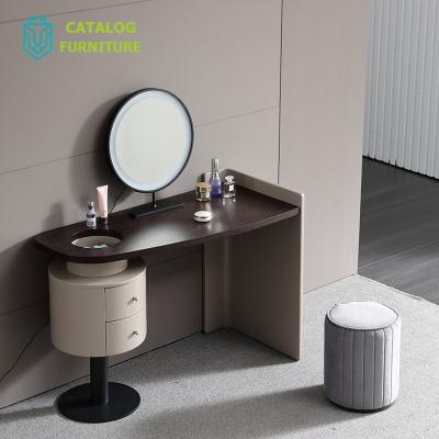 China Durable Bedroom Lighted Makeup Vanity Make Up Dressing Table With Lighted Mirror for sale