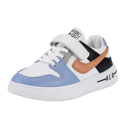 China Lightweight Low MOQ Pretty Design Trend Lightweight Soft Kids Children Fashion Breathable Casual Shoes for sale