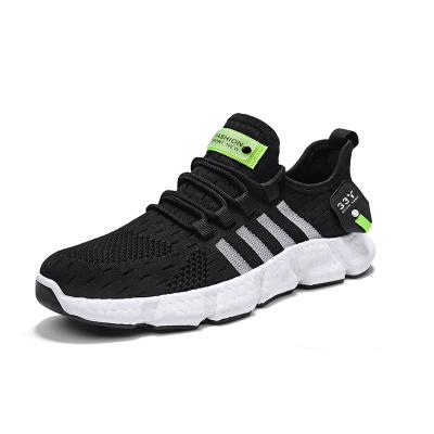 China Summer New Fashion Black Men's Running Shoes Comfortable Casual Breathable Men's Running Shoes Sneakers for sale