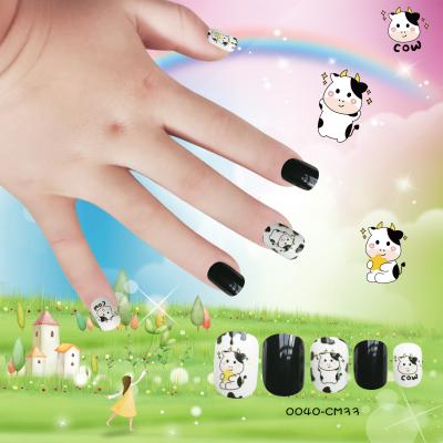 China Super Cute Cow Pattern Chip Proof And Natural Feeling Fake Nails Short Square Press On Nails Lovely Christmas Gift For Kids for sale