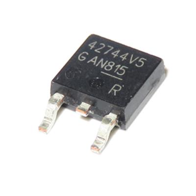 China Standadr New and original Linear voltage regulator chip TO-252-2(DPAK)  5V 400mA  42744V5  TLE42744DV50 for sale