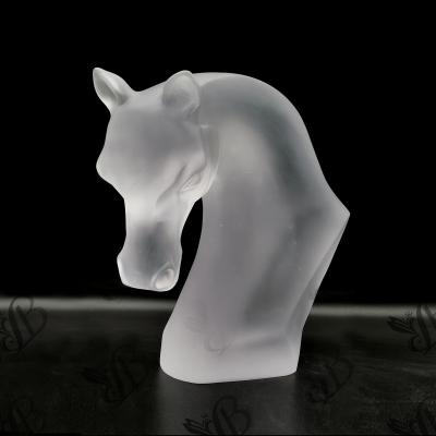 China Luxury Big Horse Head Crystal Statue Europe Style Decor Lalique Office Hotel Animal Ornament Antique Crystal Figurines for sale