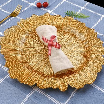 China Stocked Low MOQ Cheap Dinner Dish Glass Charger Dishes Wedding And Party Use Ice Gold Silver Rim Glass Dinner Plates for sale