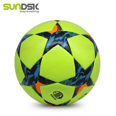 China Wholesale Soccer Gifts Size 5 Indoor Or Outdoor Game Inflatable Soccer Balls for sale