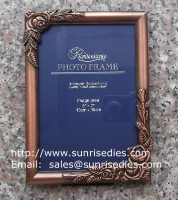 China Metal rose picture frames in stock, emboss rose metal photo frames wholesaler in China for sale