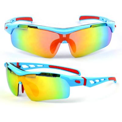 China Outdoor Activities Sports Eyewear UV400 Cycling Sunglasses With Close Up View for sale