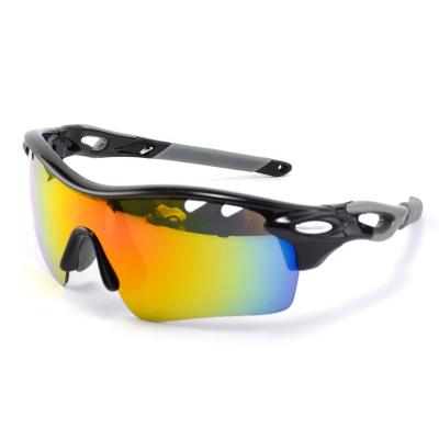 China Sports Sunglasses Customized UV400 Glass Sports Polarized Sports Eyewear Interchangeable Anti-Glare Outdoor Cycling Cycling Sunglasses Men for sale