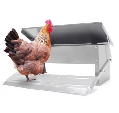 China Automatic Poultry Drinker Water Drinker For Broilers Chicken Feed Concentrate for sale