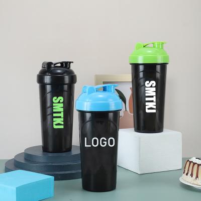 China High Quality Personalized Viable Plastic Water Bottles 24oz/700ml BPA Free Plastic Protein Shaker For Protein Mixes for sale