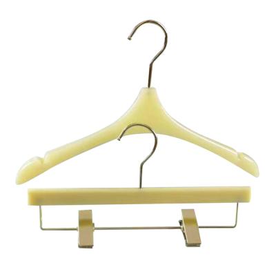 China Personalized customization wholesale reasonable female top acrylic hanger factory price boutique suit hanger for sale