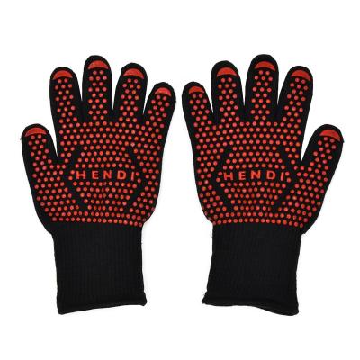 China Customized Heat Resistant Practical Heat Resistant Silicone Lined Aramid Fiber BBQ Oven Gloves for sale