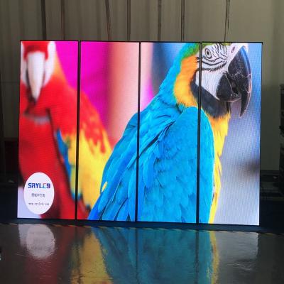 China Floor Support Indoor Slim Mirror Stand P2 P2.5 P3 Advertising Full Color Led Screen Digital Poster Led Display for sale