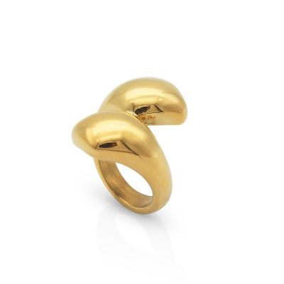 China Trendy Chris April Fashion Jewelry PVD Gold Plated 316L Stainless Steel Partarnish Exaggerated Cross Ring for sale