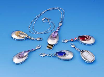 China Jewelry USB flash drive bulk 1gb 2gb 4gb 8gb at very best price with free necklace for sale