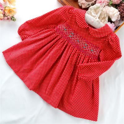 China Breathable Girl Smocked Flower Dresses Wholesalers Casual Long Sleeve Cotton Small Baby Clothing C20729 for sale