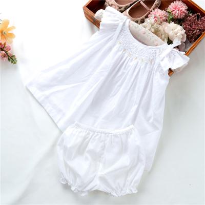 China Wholesale C75055 Summer White Infant Babies Clothes Breathable Sets Hand Made Smocked Embroidery Kids Clothes for sale