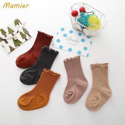 China 2021 Korean Vintage Infant Ruffles Ruffles Babies Winter Fall Design Cotton Breathable Beige Socks for sale