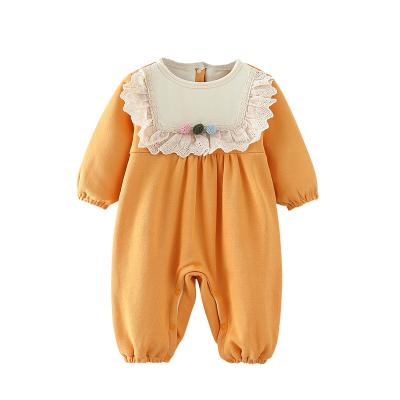 China A8525 Winter New Arrival Breathable Baby Kids Rompers Spanish Ruffles Newborn Kids Overalls Flocked Child Clothing Set for sale