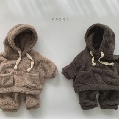 China Breathable Autumn Winter Baby Kids Fur Newborn Clothing Sets Hooded Fleece With Panty Warm Clothes 264313135040 for sale