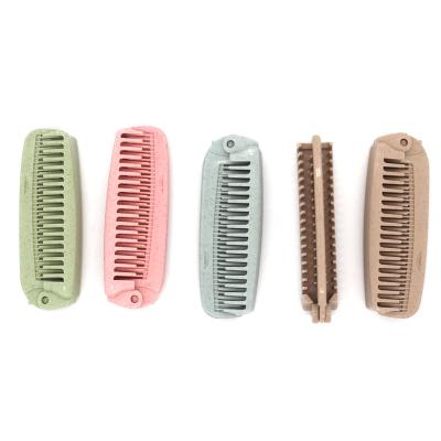 China LOW MOQ Plastic Foldable Hair Comb Custom Logo Foldable Bamboo Hairbrush for sale