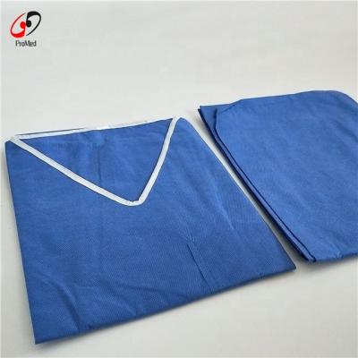 China Nonwoven Comfortable Medical Disposable SMS Scrub Suits Scrubs Set Doctor Nurse Uniform for sale