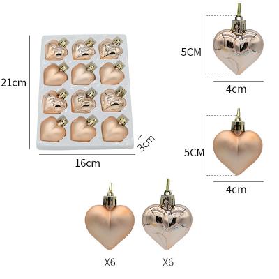 China Customizable American Popular Holiday Celebration Stage Decoration Window Display Hanging Plated Heart Shaped Christmas Ball for sale