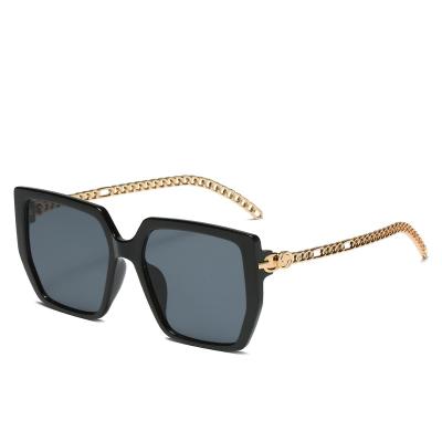 China Fashion sunglasses 2021 luxury new fashion women's sunglasses designer rectangle sunglasses chain temple for sale