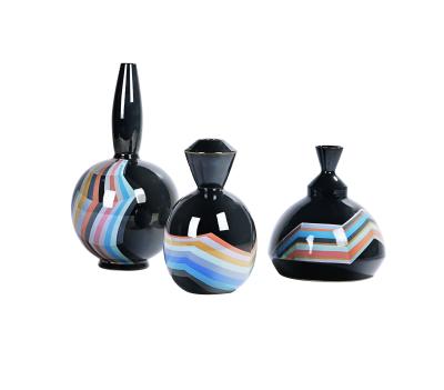 China CLASSIC New Chinese Style Creative Blackboard Table Decoration Ceramic Vase With Colorful Painting for sale