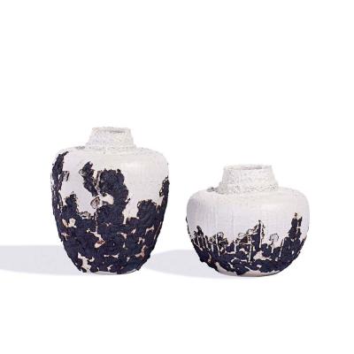 China Wholesale CLASSIC Modern Hand Make Wabi Sabi Style Art Unique Porcelain Vase Desigh for sale