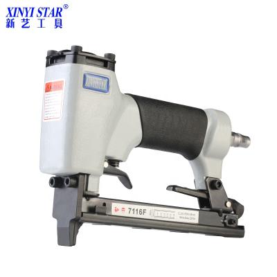 China 7116F Gun Staple Gun Pneumatic Sofa Furniture Tools Air Stapler Machine 7116 Pneumatic Air Tool for sale