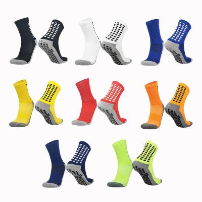 China Breathable Soccer Socks With Anti Slip And Breathable Middle Tube , Professional Sports Socks With Silicone Sole For Soccer Training for sale