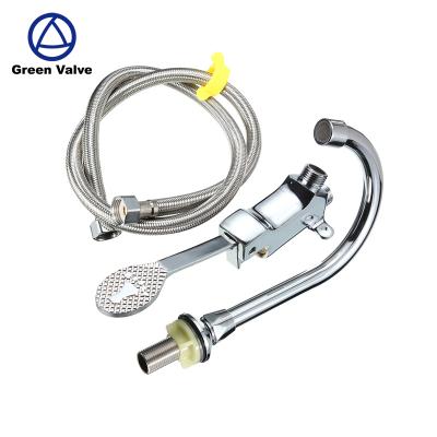 China Toilet Green Valves Chrome Plated Brass Foot Pedal Control Bathroom Toilet Flush Valve for sale