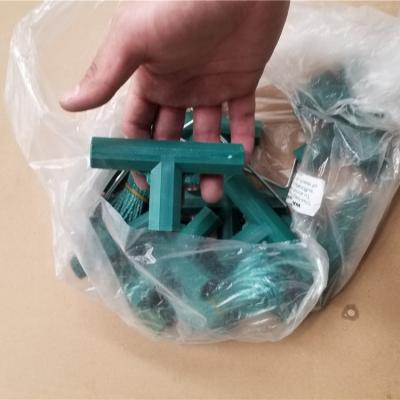 China Tunnel Garden Greenhouse PP Plastic Connector for sale