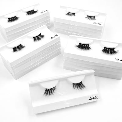 China Durable Eyelash Cases Bulk Eyelash Lifting Half Mink Eyelashes With Mink Lashes Tray 14 To 35 Mm False Lashes for sale