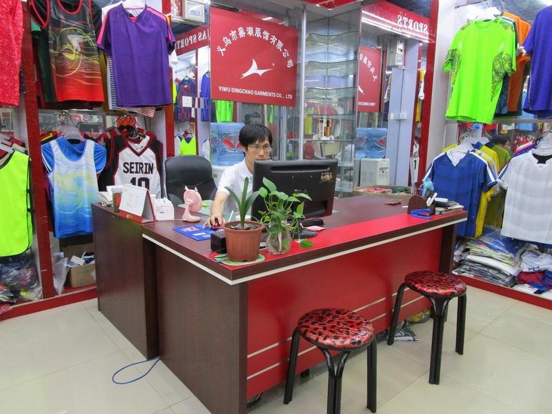 Verified China supplier - YIWU DINGCHAO GARMENTS CO., LTD