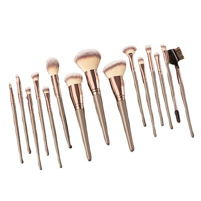 China New OEM2022 Synthetic fiber cosmetics brush15 makeup brush 7 champagne 10 gold big factory for sale