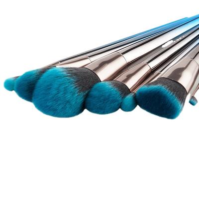 China Flat Brush 4/7 Diamond Makeup Brush Beauty Tool Flame Brush Eyeshadow Brush Blue and Black Gradient Set for sale