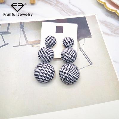 China Fashion CLASSIC Jewelry Style Cloth Long Button Art Round Shape Earrings for sale