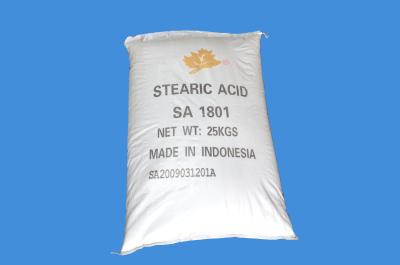 China Waxy Solid C18H36O2 Double Pressed Stearic Acid Ethanol Soluble for sale