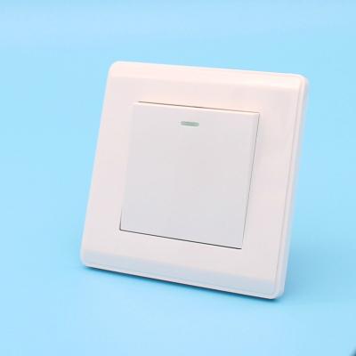 China British Standard Switch And Wall Socket 1gang 1 Way Residential / Multipurpose Electrical Switch Socket for sale