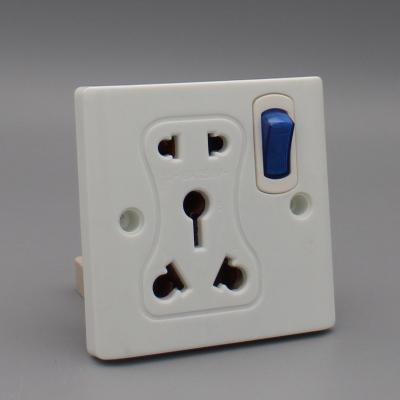 China Home Bakelite 2 pin socket and 3 pin ceram electrical wall switches for sale