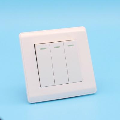 China Home Igniting Electric Wall Switch Sock PC 3 British Band Ghana Wall Switch Socket for sale