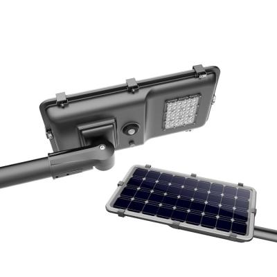 China Silver Color Solar LED Parking Lot Lights , 20w Solar Street Light Photocell for sale