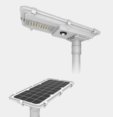 China Todos en una prenda impermeable solar del cuerpo de la aleación de aluminio de la luz de calle del LED 10W 20W 30W en venta