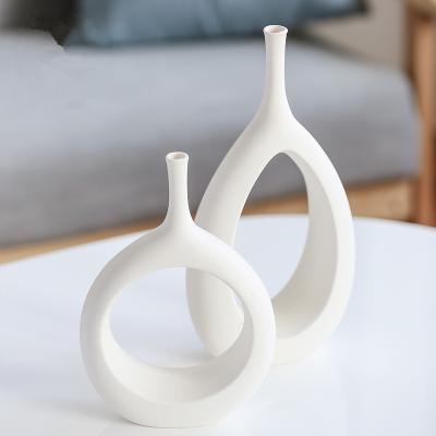 China Modern Creative Nordic Ceramic Vase Table Vases Table Fashion Flower Vases Luxury High Quality Home Decorative for sale